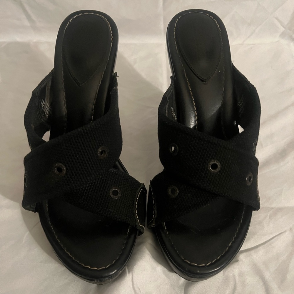 Mid 2000’s Harley Davidson RIDING Heels